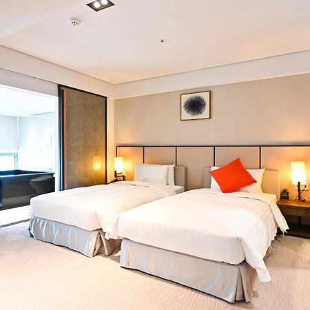 Yun Estate Hotel Tamsui Exteriör bild