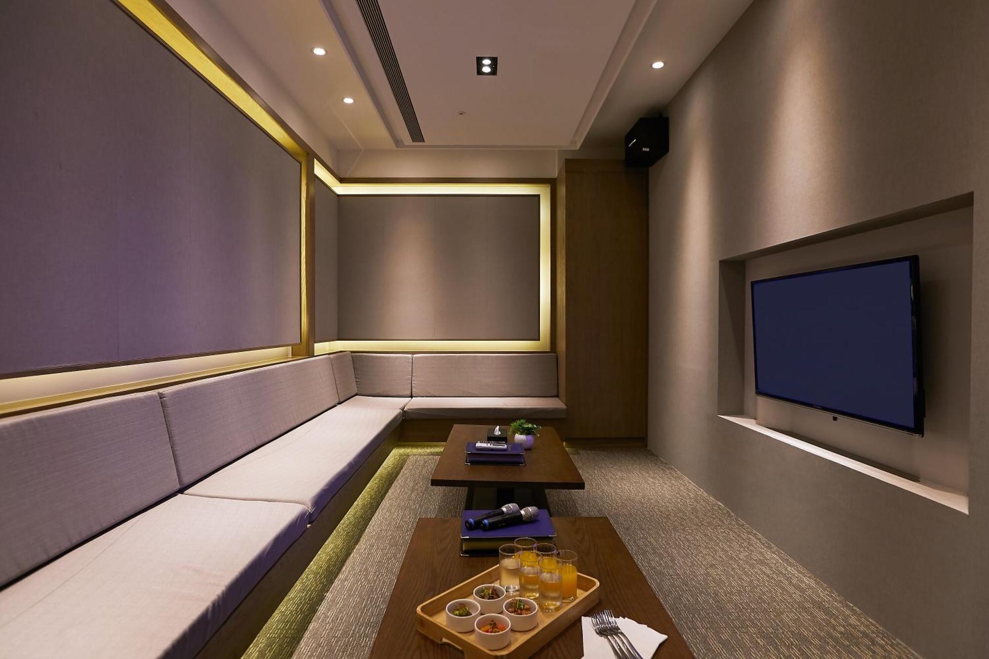Yun Estate Hotel Tamsui Exteriör bild