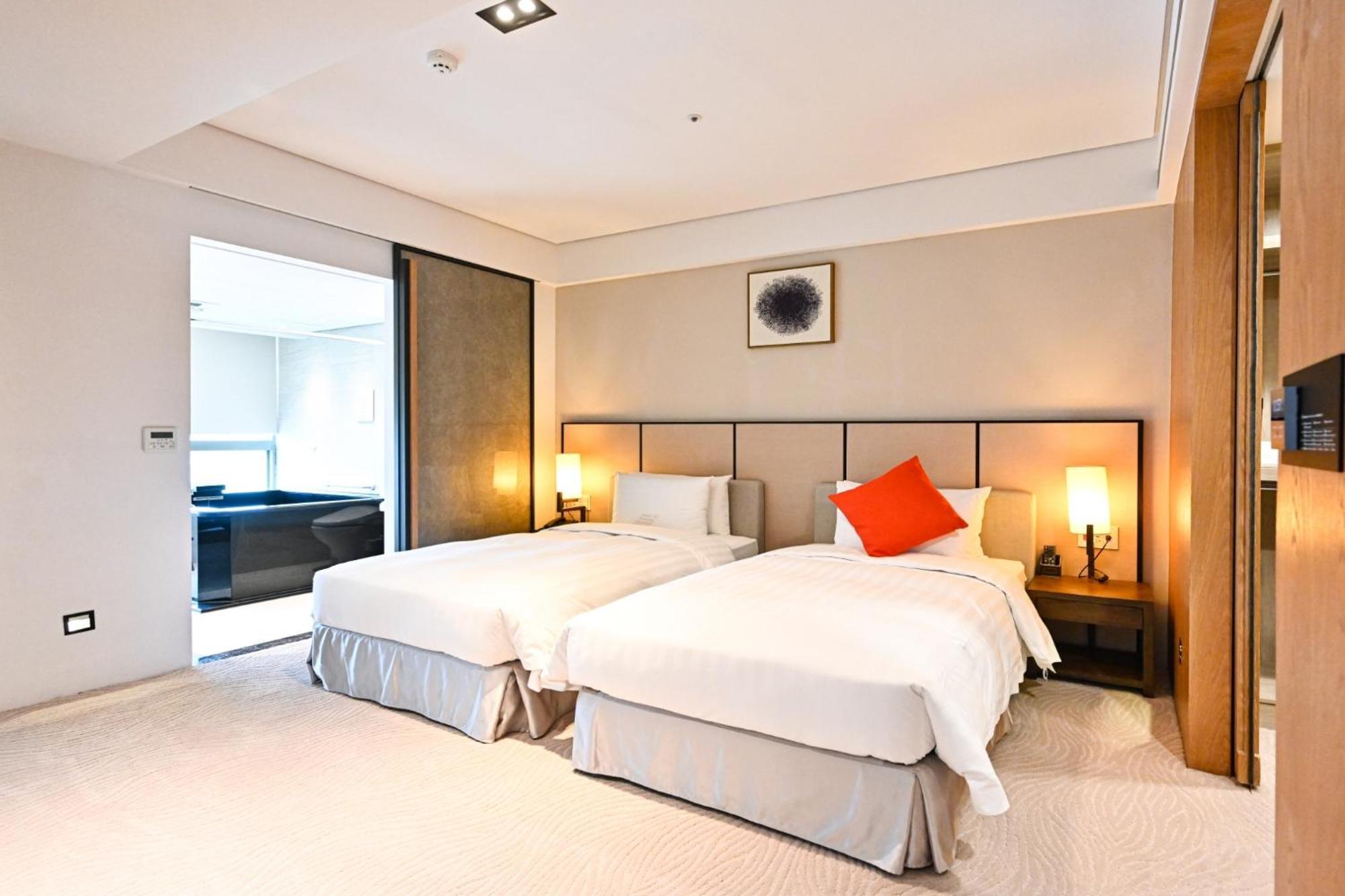 Yun Estate Hotel Tamsui Exteriör bild