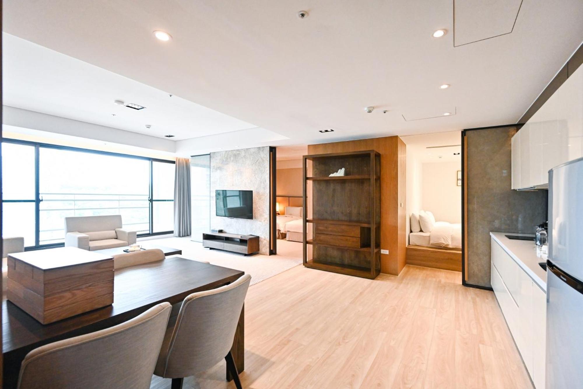 Yun Estate Hotel Tamsui Exteriör bild